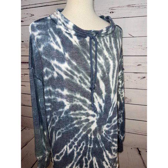We the Free People Extra Small XS Pullover Sweatshirt Tie‎ Dye Best Catch - Picture 1 of 11